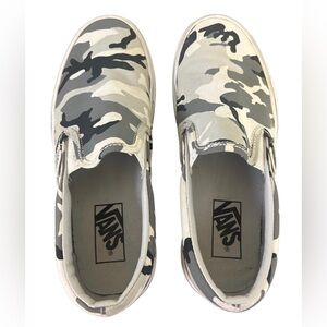 Vans Women’s or Men’s Gray Camoflauge Slip on Shoes, 5.5 Men’s, 7 Women’s